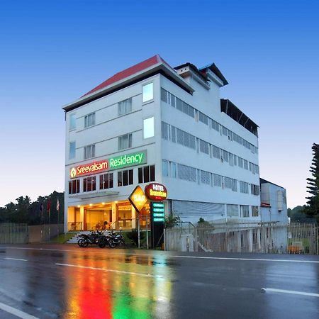 מלון Tāmarakulam Sreevalsam Residency Kulanada מראה חיצוני תמונה