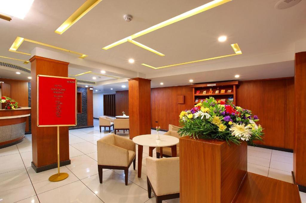 מלון Tāmarakulam Sreevalsam Residency Kulanada מראה חיצוני תמונה