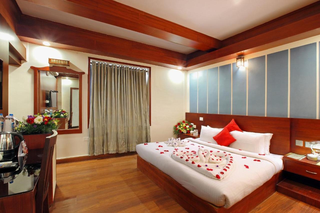 מלון Tāmarakulam Sreevalsam Residency Kulanada מראה חיצוני תמונה